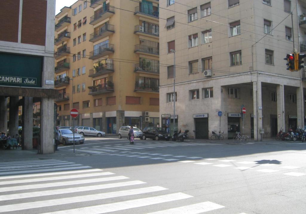 A B C Bologna In B&B מראה חיצוני תמונה