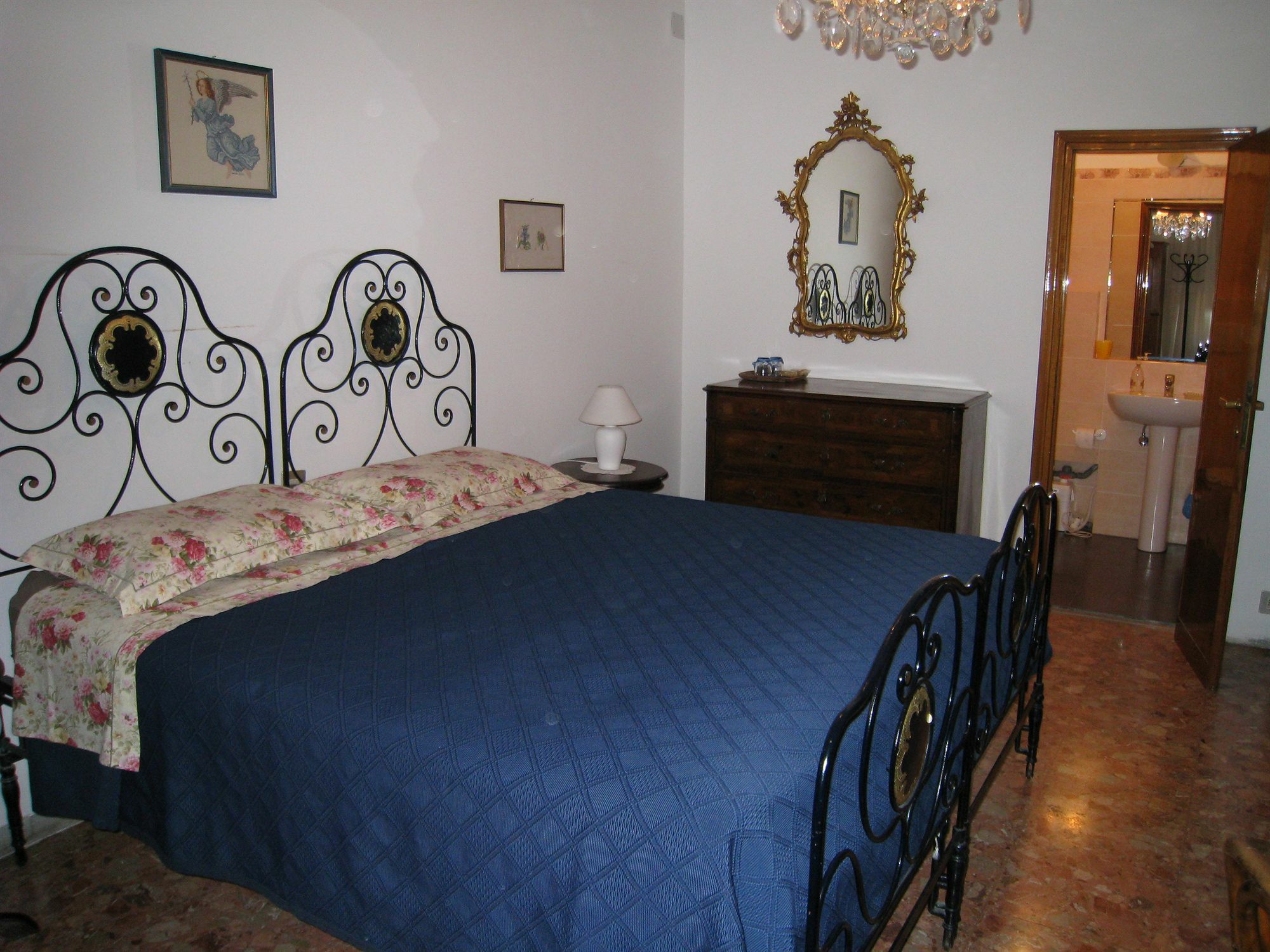 A B C Bologna In B&B מראה חיצוני תמונה
